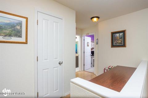 8001 Berry Patch Dr, Anchorage, AK 99502 photo 31