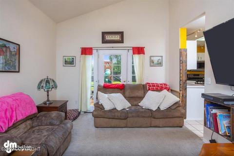 8001 Berry Patch Dr, Anchorage, AK 99502 photo 14