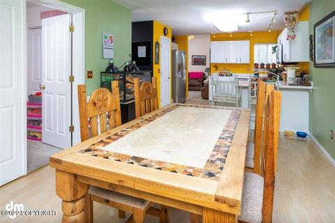 8001 Berry Patch Dr, Anchorage, AK 99502 photo 17