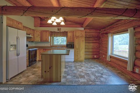 641 Cloud Rd, North Pole, AK 99705 photo 5