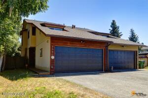 7331 Clairborne Dr, Anchorage, AK 99502 photo 2