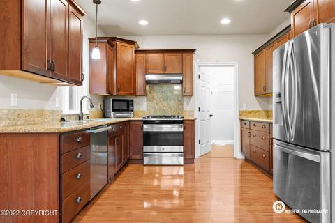 10951 Splendor Loop, Eagle River, AK 99577 photo 13