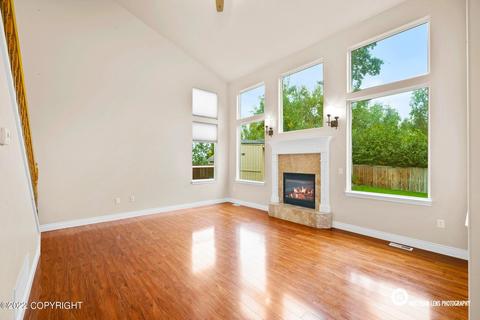 10951 Splendor Loop, Eagle River, AK 99577 photo 9