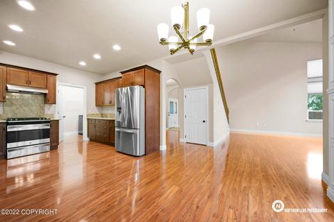 10951 Splendor Loop, Eagle River, AK 99577 photo 17