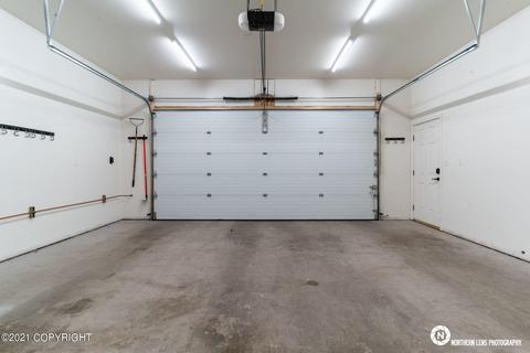 11414 Dawn St, Eagle River, AK 99577 photo 9