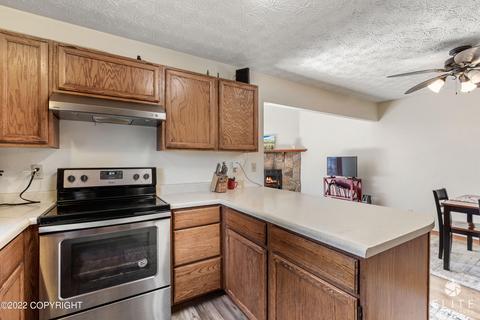 12109 Copper Mountain Dr, Eagle River, AK 99577 photo 13