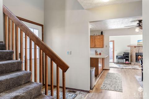 12109 Copper Mountain Dr, Eagle River, AK 99577 photo 3