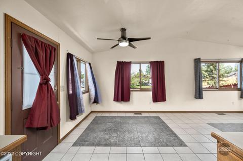 7000 Ryan Ct, Anchorage, AK 99504 photo 8
