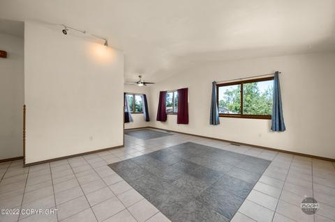 7000 Ryan Ct, Anchorage, AK 99504 photo 9