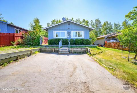 7000 Ryan Ct, Anchorage, AK 99504 photo 2