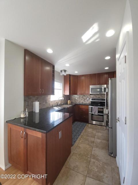 3306 E 64th Ave, Anchorage, AK 99507 photo 4