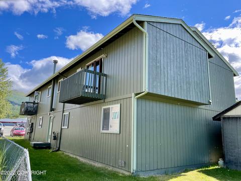 11432 Heritage Ct, Eagle River, AK 99577 photo 2