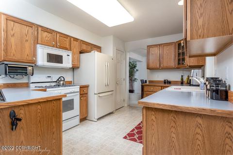 21200 River Park Dr, Eagle River, AK 99577 photo 14