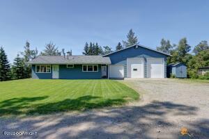 18827 Man O War Rd, Eagle River, AK 99577 photo 1