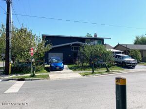 231 Taylor St, Anchorage, AK 99508 photo 1