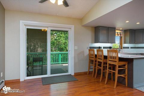 841 Jay Cir, Anchorage, AK 99504 photo 6