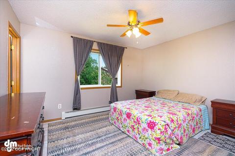 841 Jay Cir, Anchorage, AK 99504 photo 13