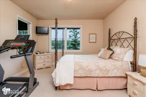 14612 Waterfront Ln, Eagle River, AK 99577 photo 44