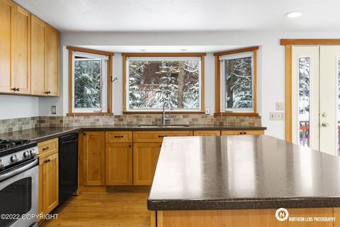 7635 Old Hillside Way, Anchorage, AK 99516 photo 2