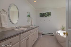 9535 Wren Cir, Eagle River, AK 99577 photo 14