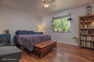 17449 S Juanita Loop, Eagle River, AK 99577 photo 9