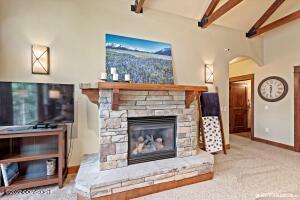18511 Collett Dr, Eagle River, AK 99577 photo 9