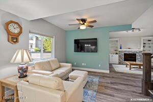 203 Peppertree Loop, Anchorage, AK 99504 photo 9