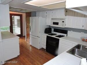 20214 Steffes St, Chugiak, AK 99567 photo 9