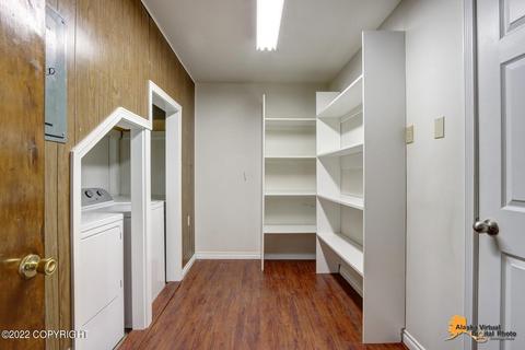 820 Cedar St, Anchorage, AK 99501 photo 16