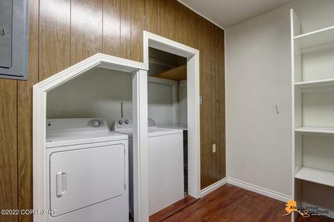 820 Cedar St, Anchorage, AK 99501 photo 17