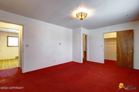 820 Cedar St, Anchorage, AK 99501 photo 34