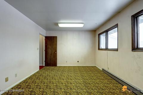 820 Cedar St, Anchorage, AK 99501 photo 32