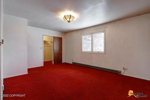 820 Cedar St, Anchorage, AK 99501 photo 33