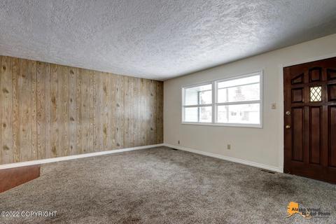820 Cedar St, Anchorage, AK 99501 photo 7