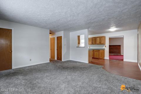 820 Cedar St, Anchorage, AK 99501 photo 8