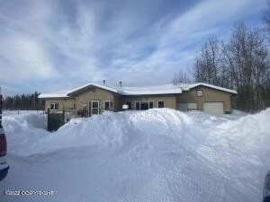 3494 Silverleaf Ave, North Pole, AK 99705 photo 1