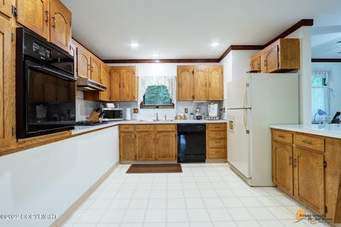 21308 Lowland Ave, Eagle River, AK 99577 photo 17
