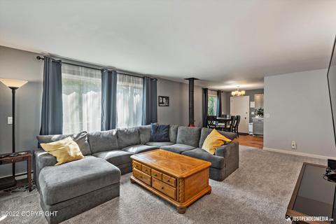 8141 E 6th Ave, Anchorage, AK 99504 photo 4