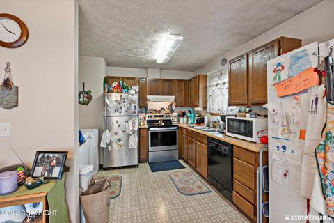 8141 E 6th Ave, Anchorage, AK 99504 photo 28