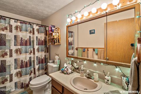 8141 E 6th Ave, Anchorage, AK 99504 photo 20