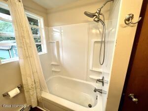 4301 E 8th Ave, Anchorage, AK 99508 photo 26