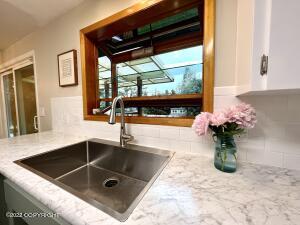 4301 E 8th Ave, Anchorage, AK 99508 photo 8