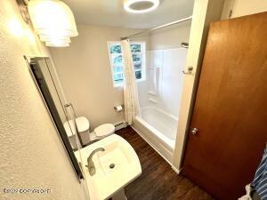 4301 E 8th Ave, Anchorage, AK 99508 photo 25