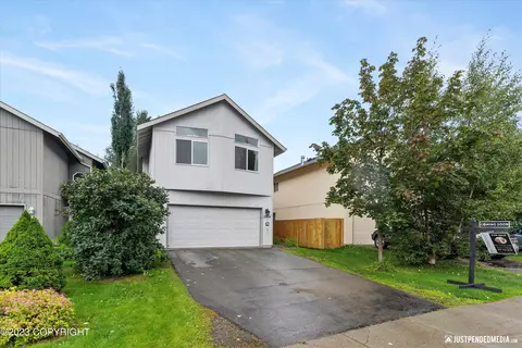 2834 Kristen Cir, Anchorage, AK 99507