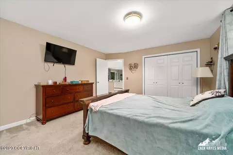 3640 Amber Bay Loop, Anchorage, AK 99515 photo 20
