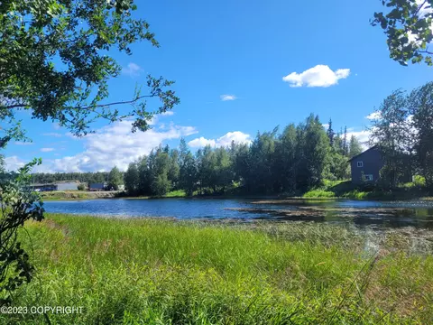 8518 W Swan Cir, Wasilla, AK 99623
