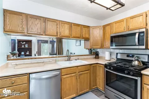 17550 Beaujolais Dr, Eagle River, AK 99577 photo 11