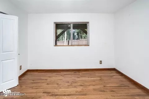 9010 Andy Cir, Eagle River, AK 99577 photo 22