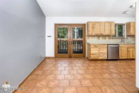 9010 Andy Cir, Eagle River, AK 99577 photo 8