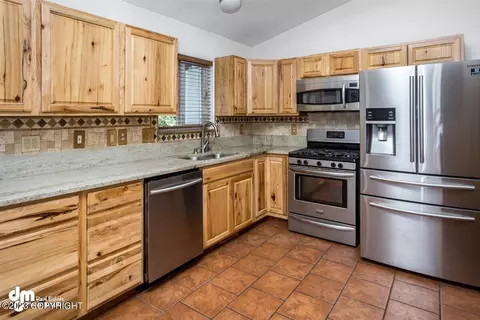 9010 Andy Cir, Eagle River, AK 99577 photo 10